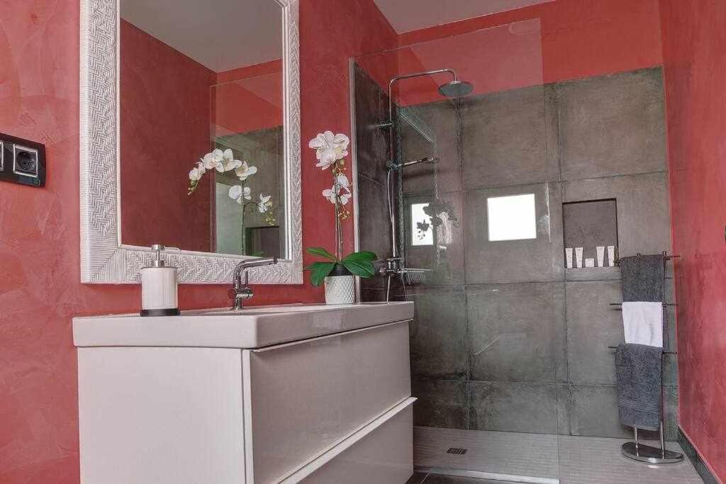 Villa Ponzos Chalet Independiente Y Privado Triquivijate Extérieur photo
